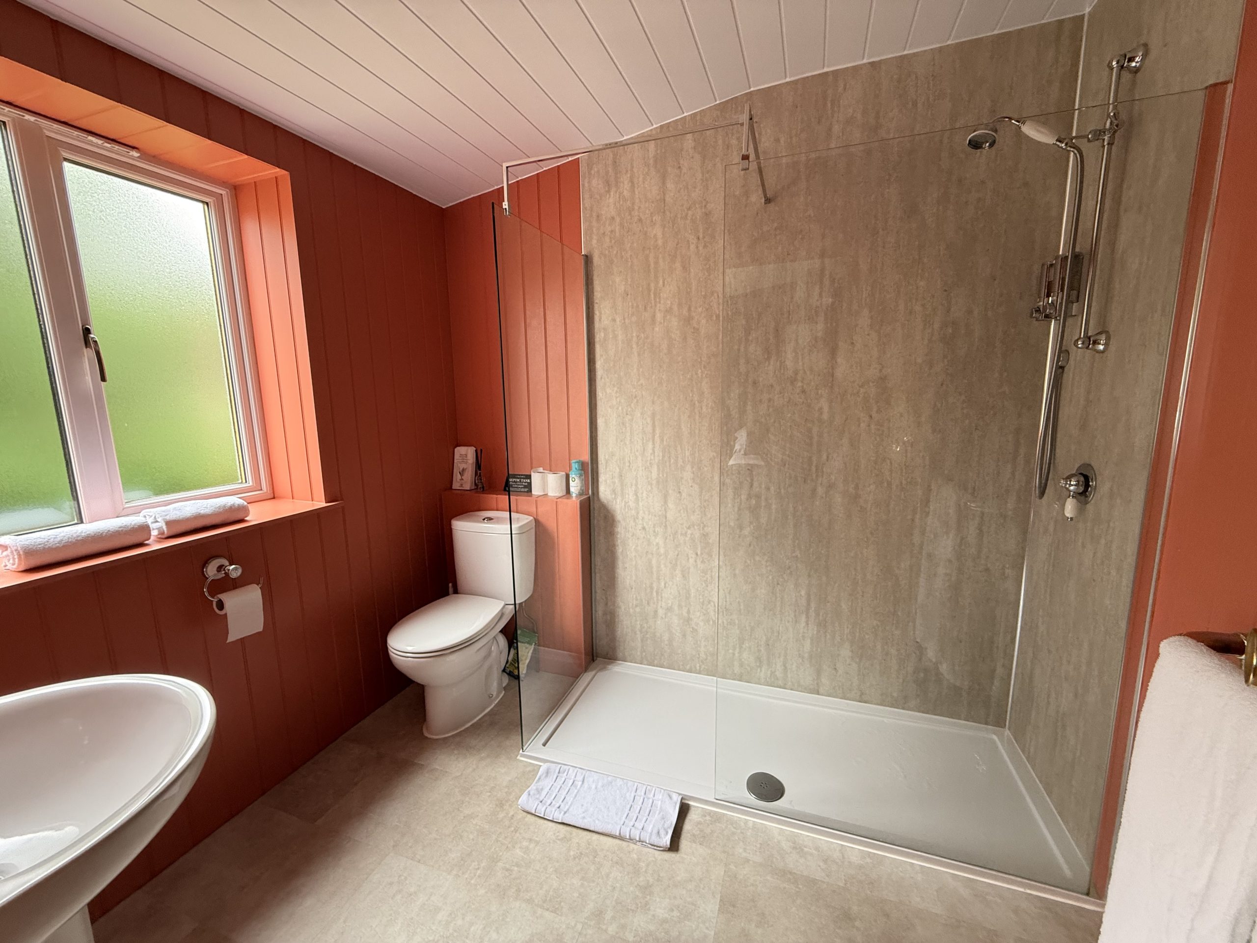 Benriach bathroom Benriach bathroom